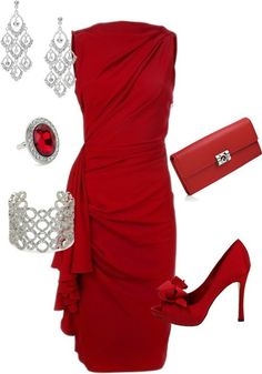 C чем носить красное платье?  