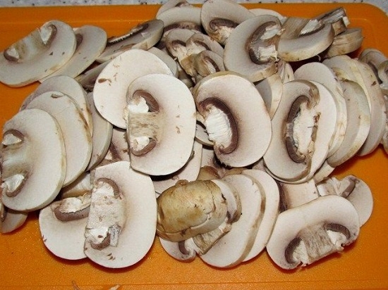 Лазанья с грибами, курицей и сыром: грибы