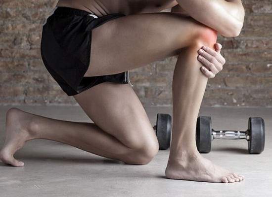 причины болей в коленях, является хроническое воспаление суставов
