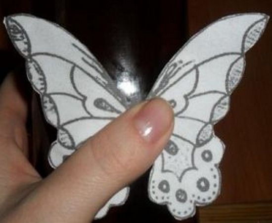 На бумаге рисуем бабочку