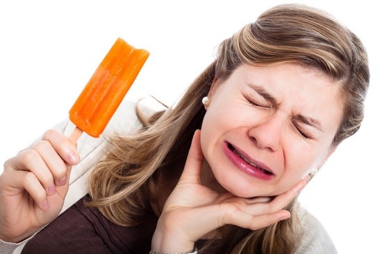 повышение чувствительности слизистой задней стенки горла