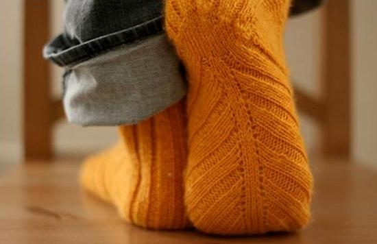 Вязание пятки носка спицами