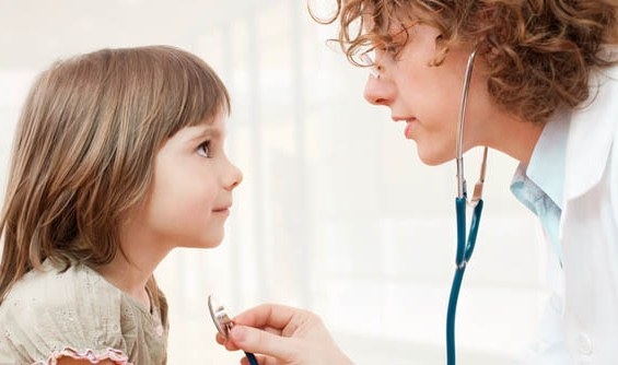 Как ставят диагноз пневмония детям?