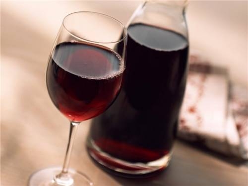 Домашнее вино из варенья: простой рецепт