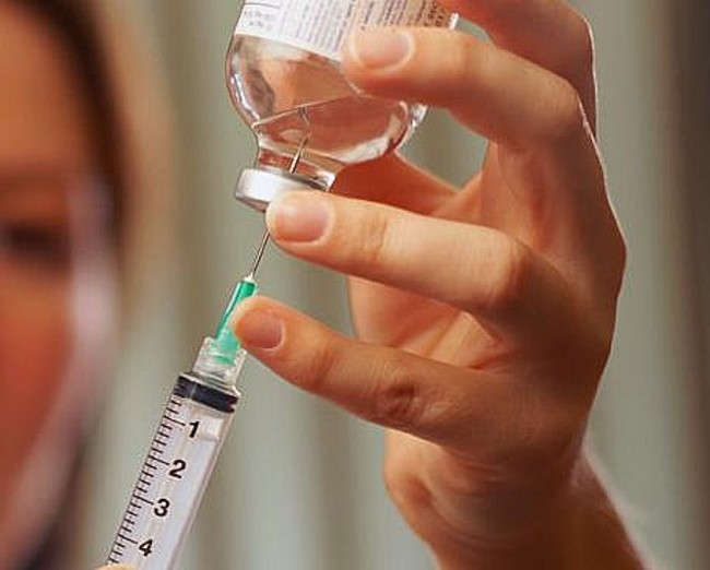 Делать ли ребенку прививку от гриппа?