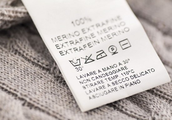 Как расшифровать значки на одежде?