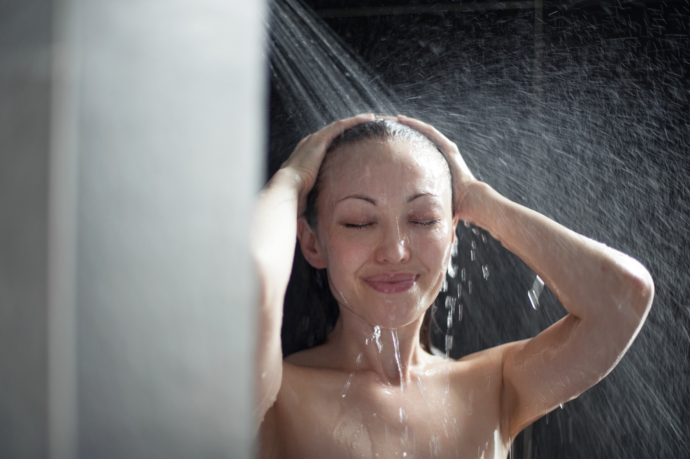 Контрастный душ: ожидаемая польза