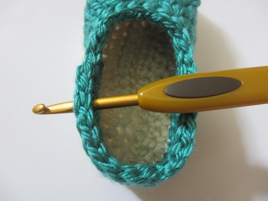 Пинетки крючком для мальчика: вязание