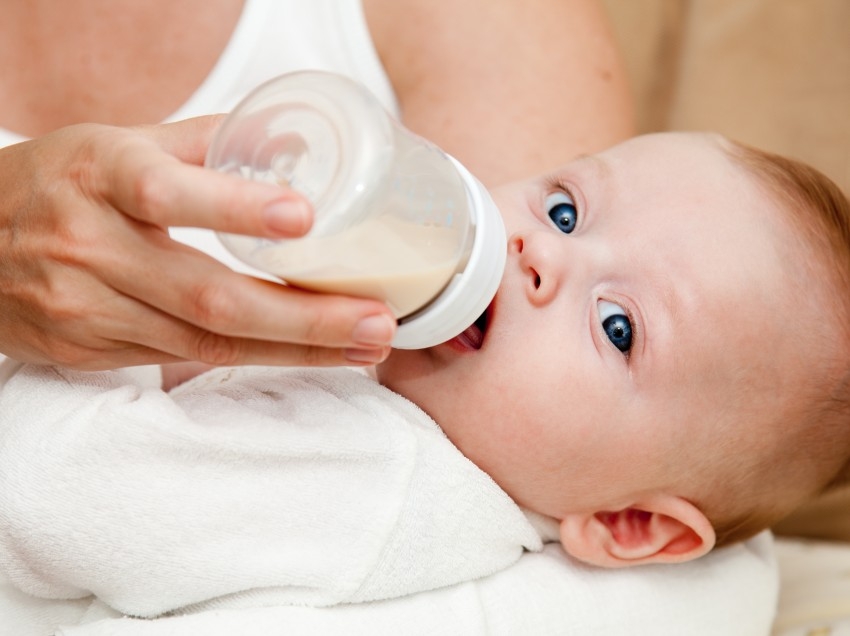 Сколько должен съедать ребенок в 3 месяца на искусственном вскармливании?