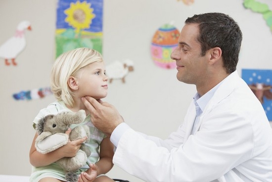 Мононуклеоз у детей: симптомы и лечение 