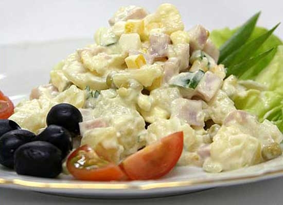 http://ladyspecial.ru/kulinariya/kulinarnye-recepty/salatyi/salat-olive