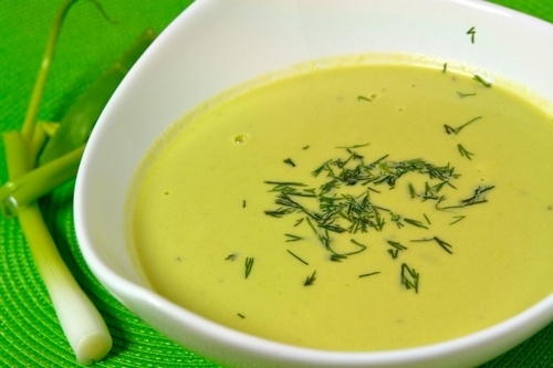 Низкокалорийный суп-пюре с зеленым луком