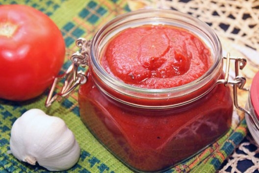 Как приготовить томатную пасту-кетчуп в домашних условиях?