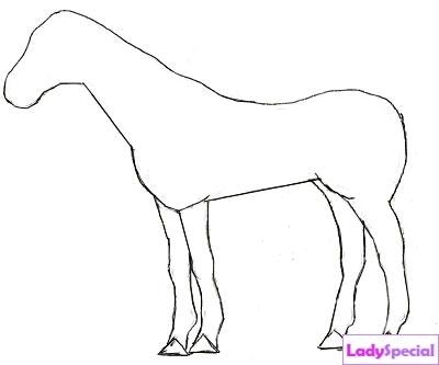 Четвертый этап рисования лошади карандашом
