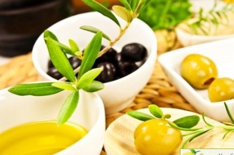 Маслины и оливки: как их делают?