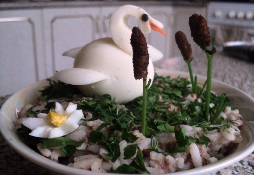 Салат Белый лебедь: киевский рецепт