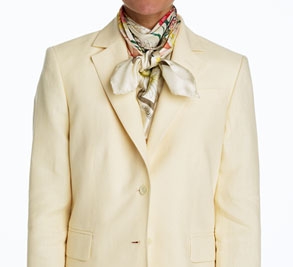 Утепленный вариант повязывания шарфа для пальто