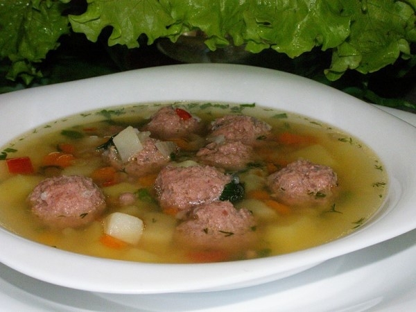 Как приготовить суп с фрикадельками в мультиварке?