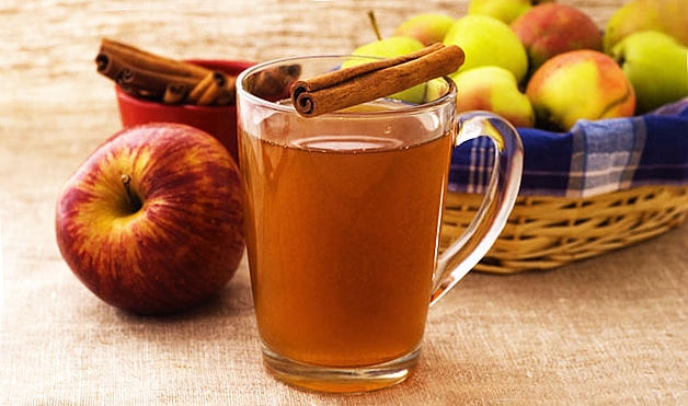 Сок из яблок в соковарке: как приготовить?
