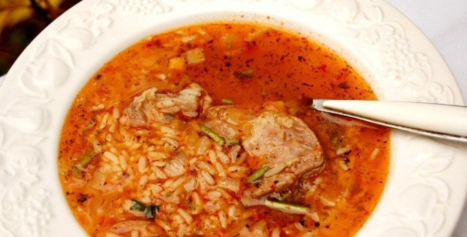 Суп рисовый с мясом: классический вариант