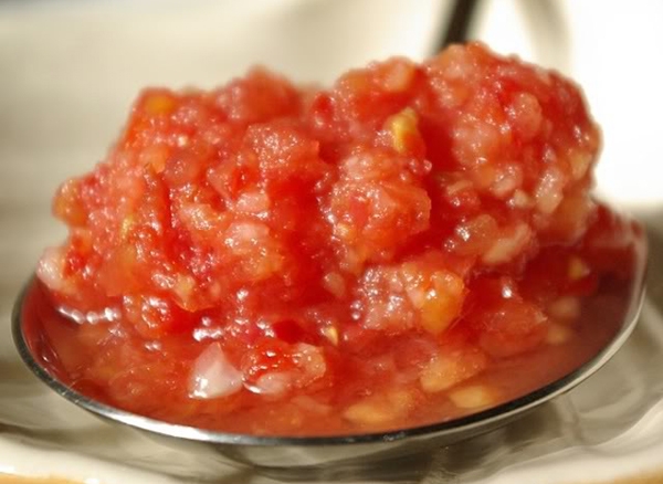 Аджика из помидор и хрена: рецепт 