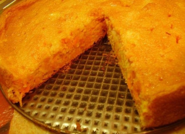 Сладкий пирог с морковью: рецепт