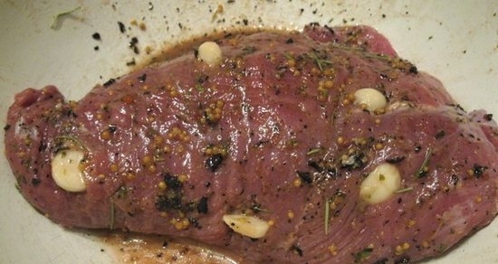 Буженина из говядины в фольге в духовке: рецепт с фото