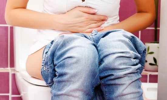 Неприятные ощущения в мочеиспускательном канале у женщин: диагностика заболевания