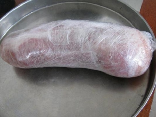 Готовим свиную шейку в фольге: лучший рецепт от ведущих кулинаров