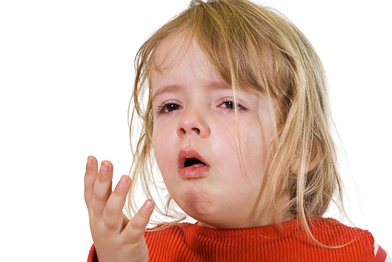 Если вы заметили, что у вашего малыша часто случаются приступы кашля, похожего на собачий лай