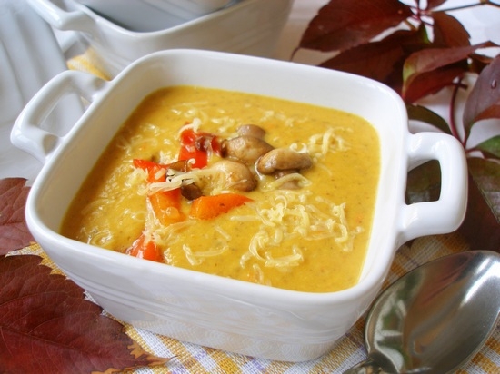 Тыквенный суп-пюре с сыром: рецепт в мультиварке