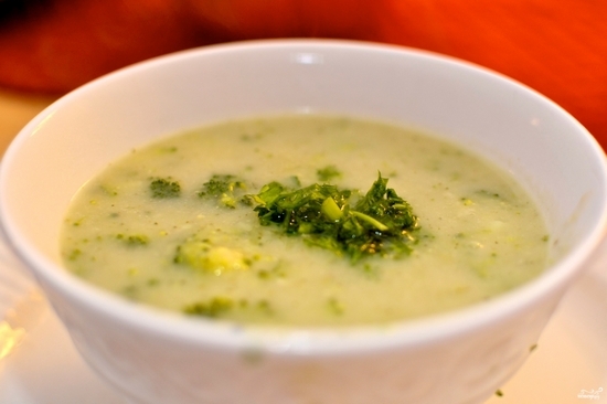 Диетический суп из брокколи: рецепт