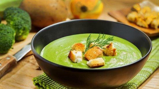 Суп из брокколи: рецепт для ребенка