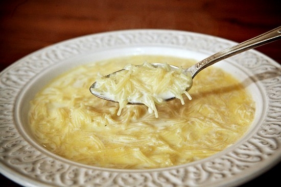 Простой рецепт молочного супа с вермишелью