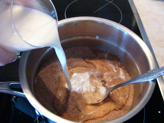 Пирожное «Картошка»: рецепт из печенья с молоком