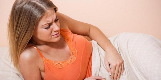 Тошнота перед менструацией: норма или патология? 