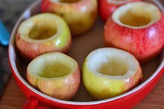 Запеченные яблоки с творогом