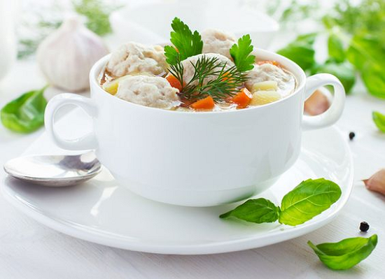 диетический суп с фрикадельками  