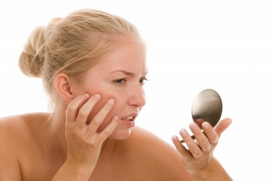 Причины покраснения и шелушения кожи лица
