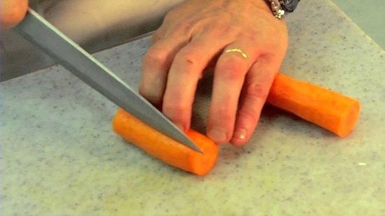 Нарезка моркови