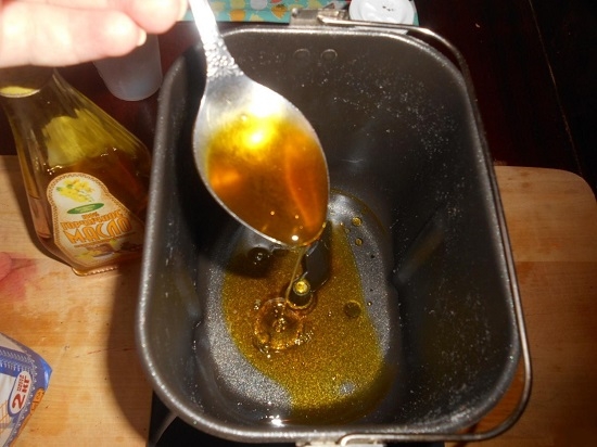 добавим рафинированное растительное масло