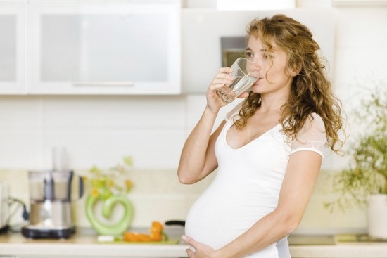 Какую воду можно пить при беременности