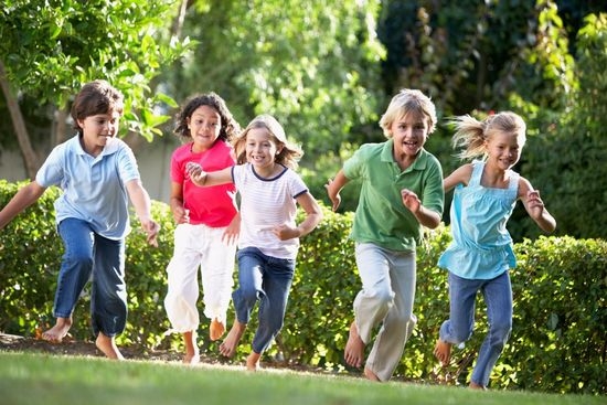Польза прогулок на свежем воздухе для детей